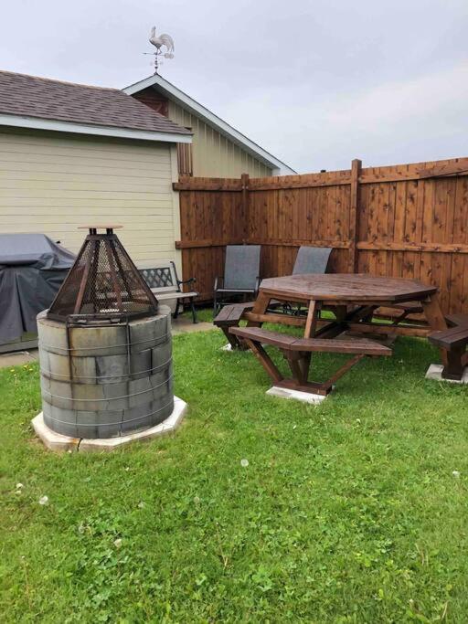 Aux Quatre Vents 4,5 Grand Logement Prive Lac-Mégantic Exteriér fotografie